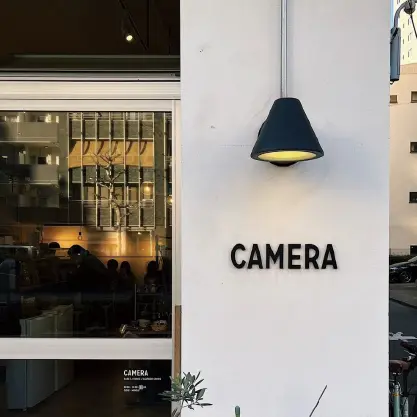 CAMERA